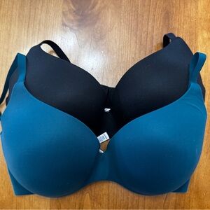 Two Victoria’s Secret Incredible Bras. Black and Teal, 34DD. Excellent Condition